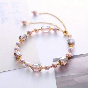 Elegant Pearl and Crystal Stretch Bracelet Adjustable Nwt